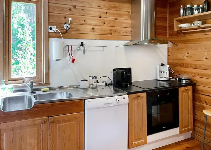 3 Bedroom Amazing In Feriehus *