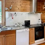 3 Bedroom Amazing In Semesterbostad *
